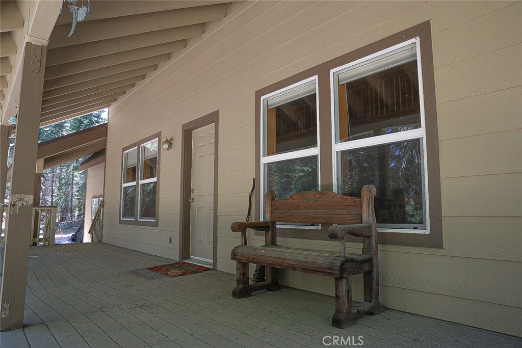 67922 Beasore Rd, Bass Lake, CA 93604