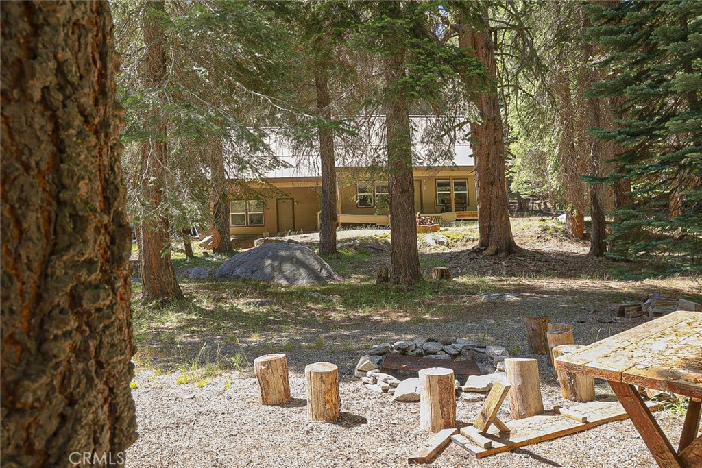67922 Beasore Rd, Bass Lake, CA 93604