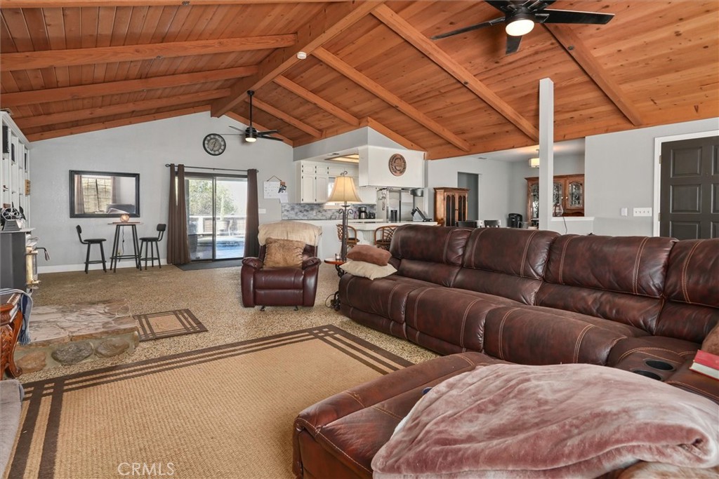 31185 Brave Eagle Ct, Coarsegold, CA 93614