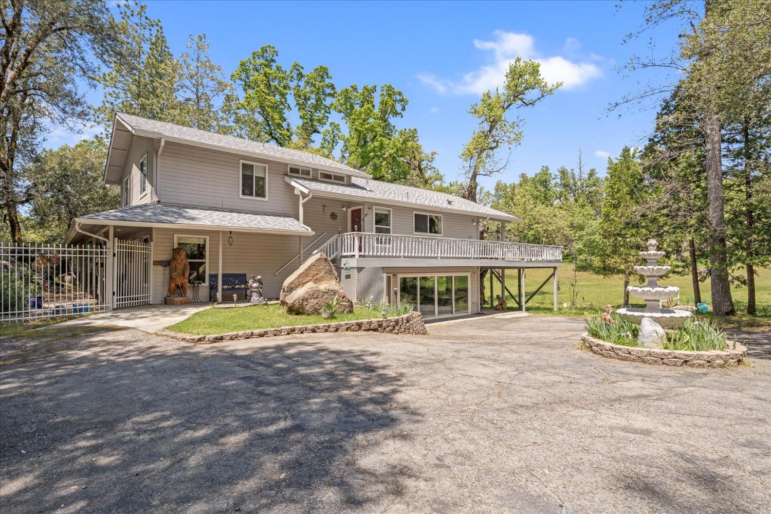 36556 Mudge Ranch Rd, Coarsegold, CA 93614