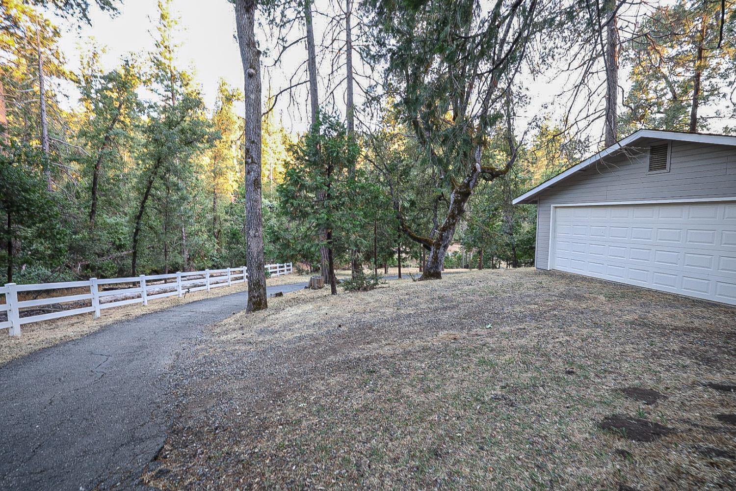 36556 Mudge Ranch Rd, Coarsegold, CA 93614