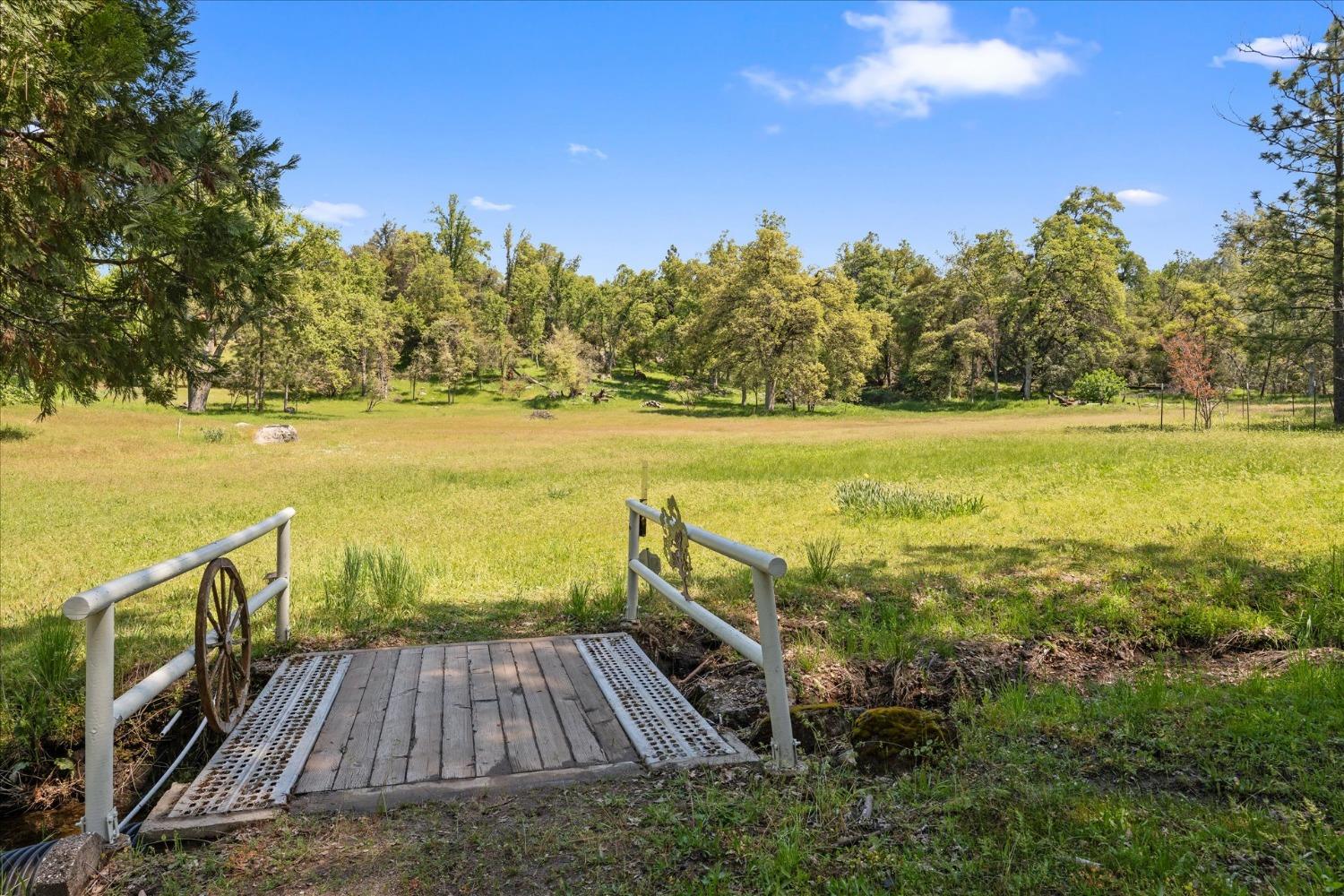 36556 Mudge Ranch Rd, Coarsegold, CA 93614