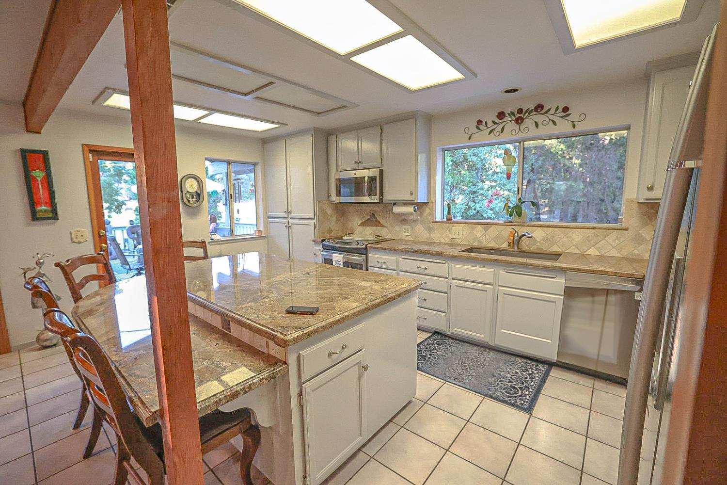 36556 Mudge Ranch Rd, Coarsegold, CA 93614