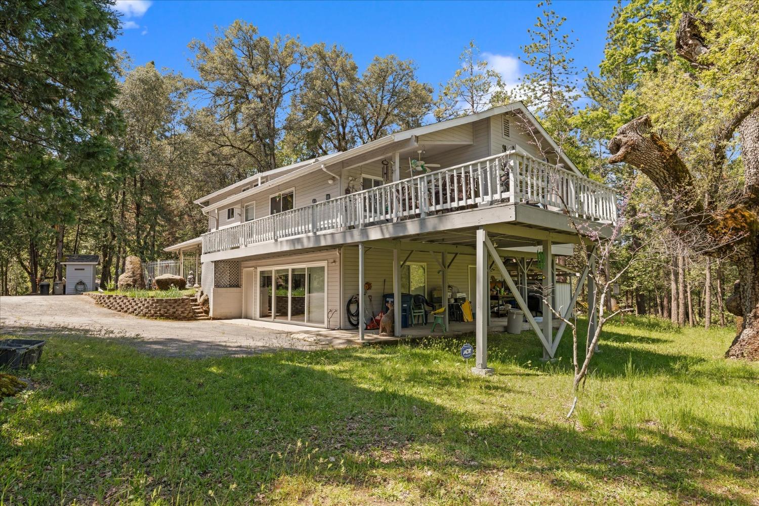 36556 Mudge Ranch Rd, Coarsegold, CA 93614