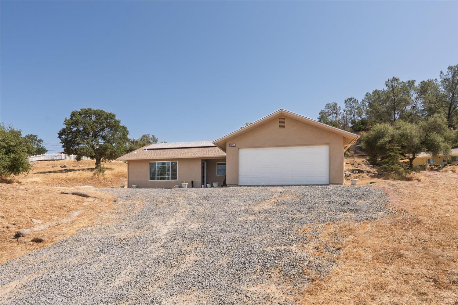 29215 Yosemite Springs Pkwy, Coarsegold, CA 93614