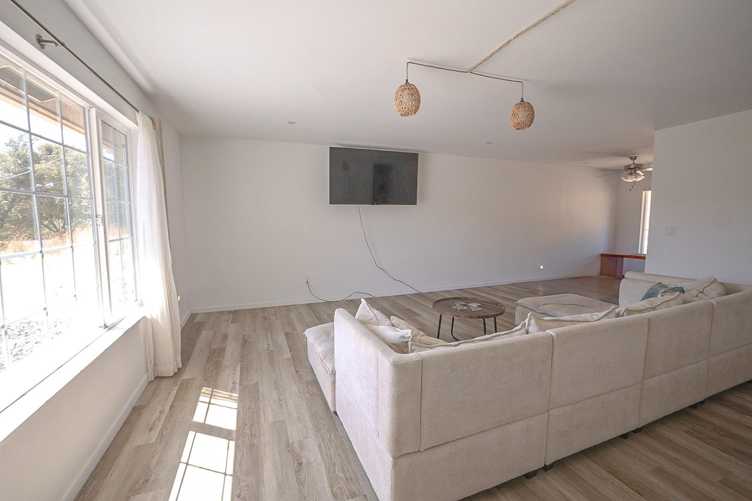 29215 Yosemite Springs Pkwy, Coarsegold, CA 93614