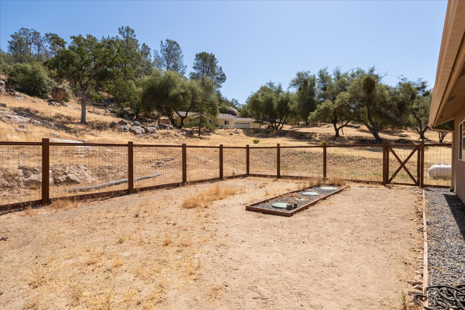 29215 Yosemite Springs Pkwy, Coarsegold, CA 93614