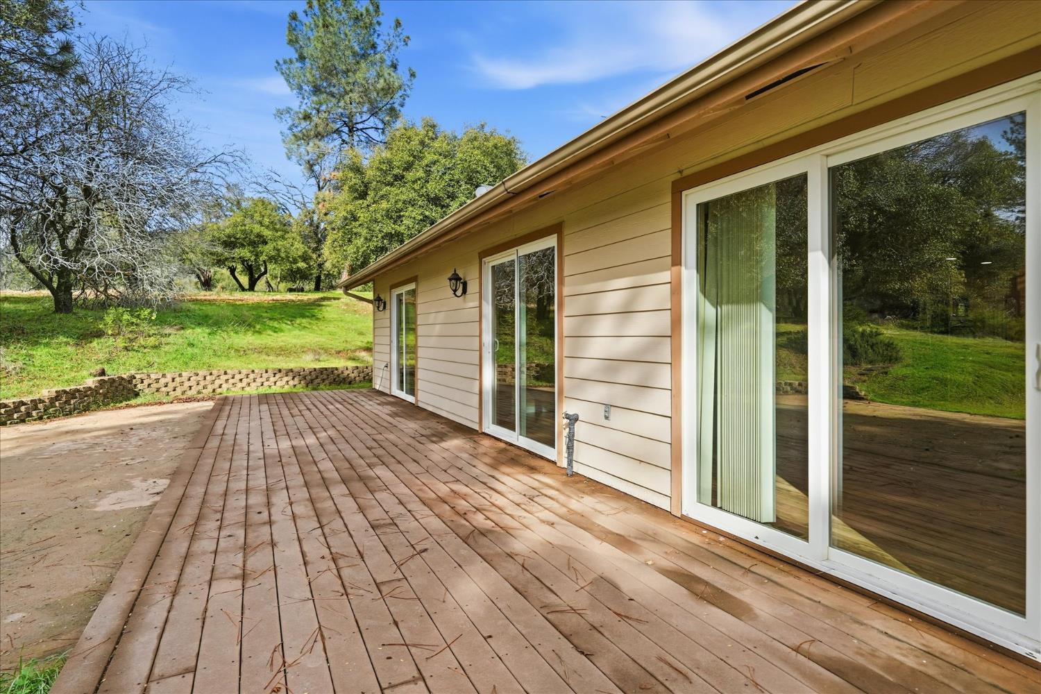 55028 Los Pinos Ln, Coarsegold, CA 93614