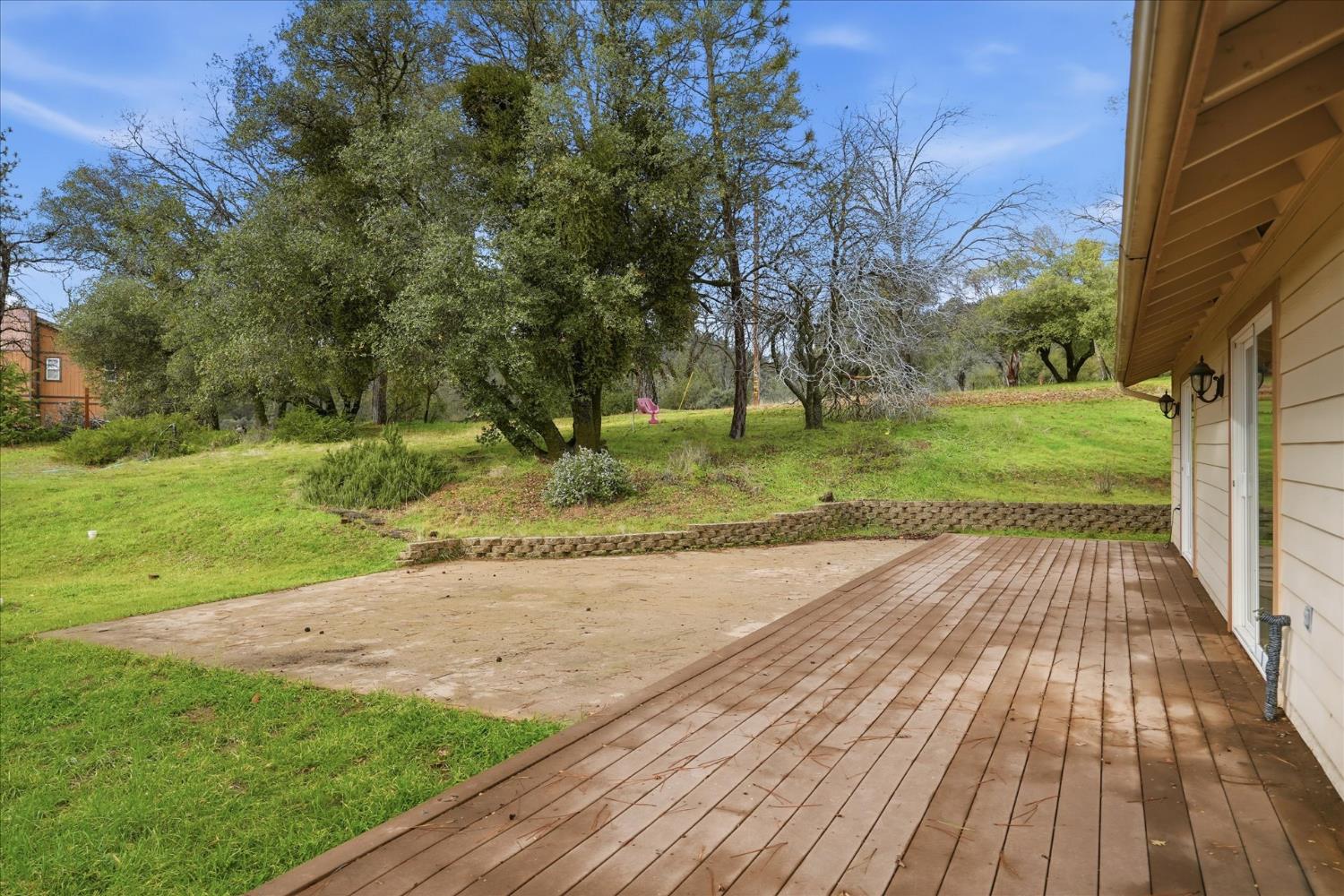 55028 Los Pinos Ln, Coarsegold, CA 93614